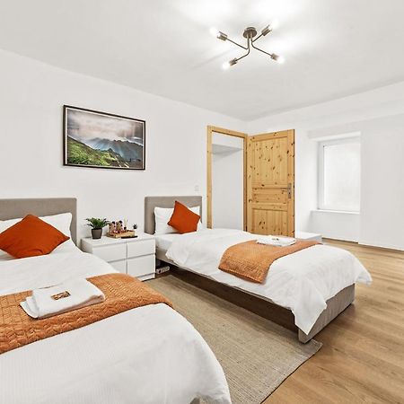 2 Zimmer Apartments, 4 Betten, Vollmoebliert,Zentrale Lage Am S-Bahnhof Берлин Экстерьер фото