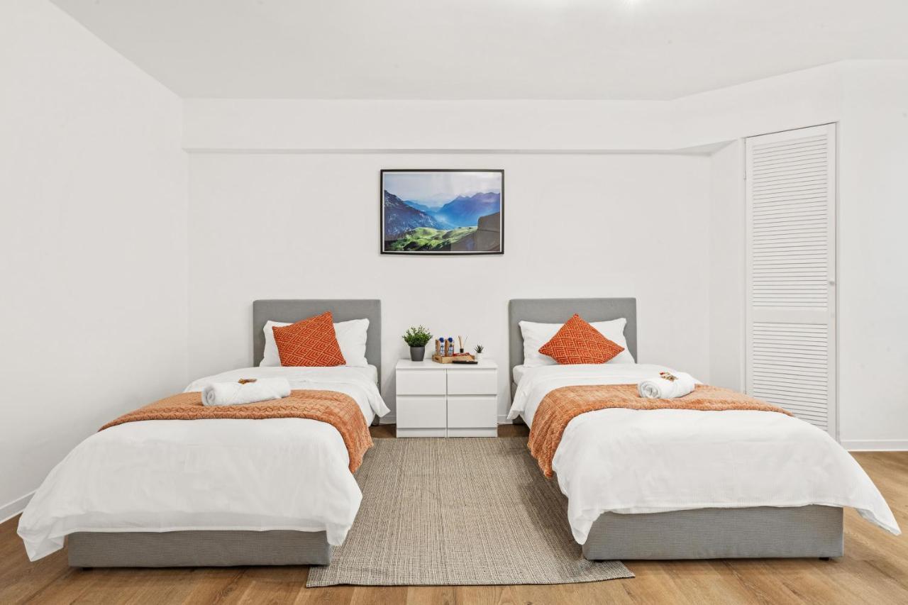 2 Zimmer Apartments, 4 Betten, Vollmoebliert,Zentrale Lage Am S-Bahnhof Берлин Экстерьер фото