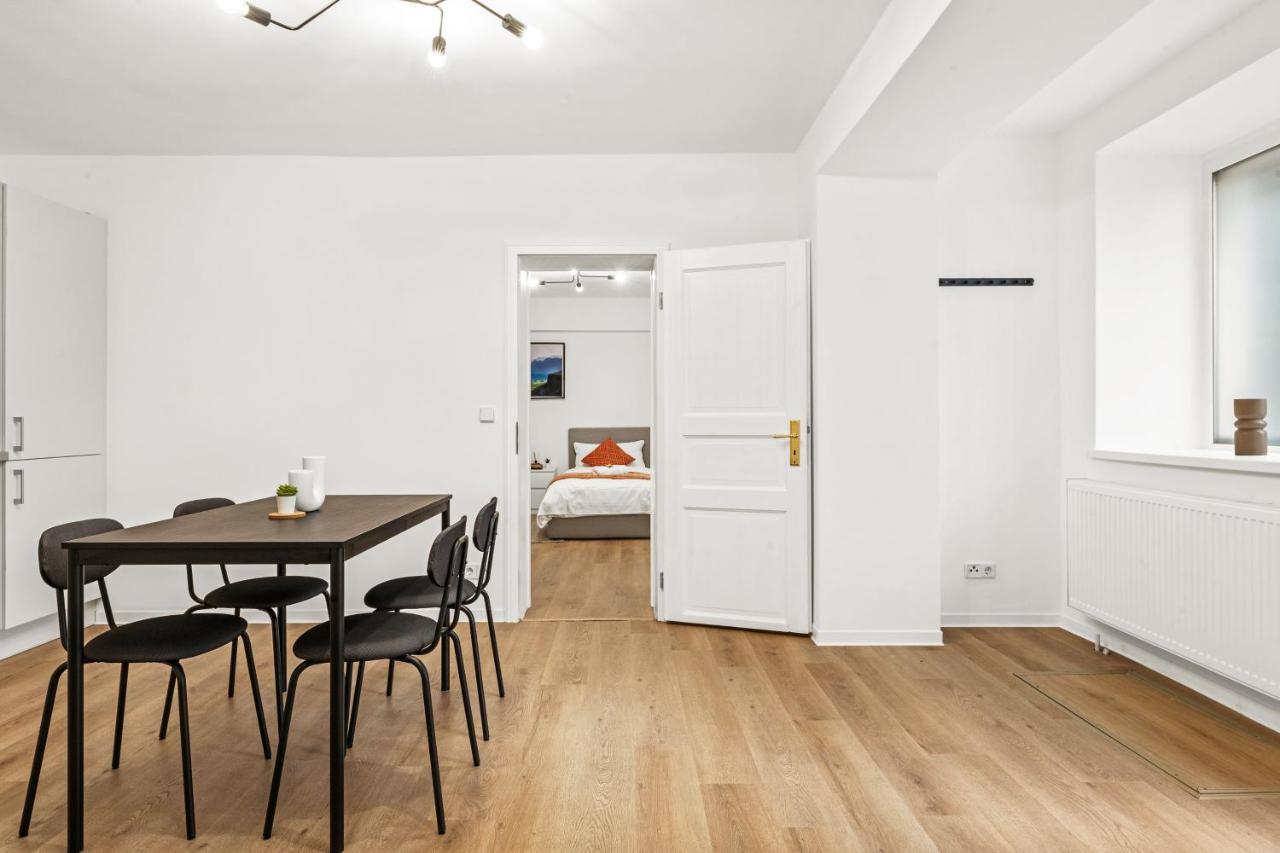 2 Zimmer Apartments, 4 Betten, Vollmoebliert,Zentrale Lage Am S-Bahnhof Берлин Экстерьер фото