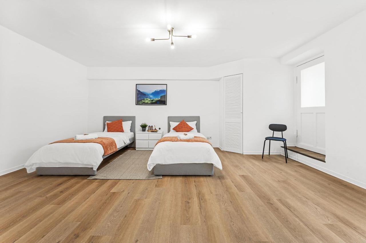 2 Zimmer Apartments, 4 Betten, Vollmoebliert,Zentrale Lage Am S-Bahnhof Берлин Экстерьер фото